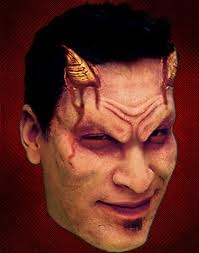 Woochie Demon Horns Bone Small